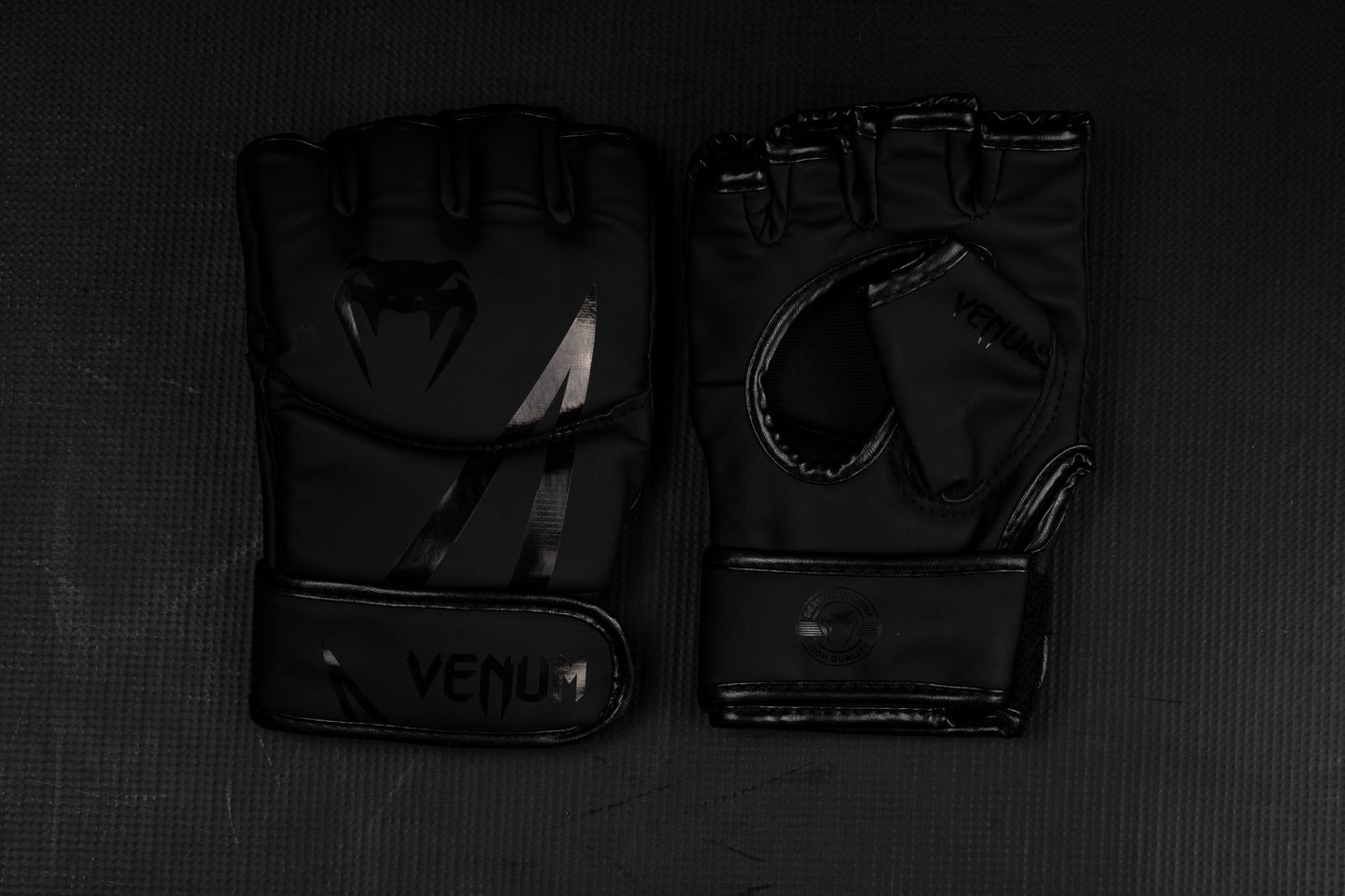 Luva MMA Venum