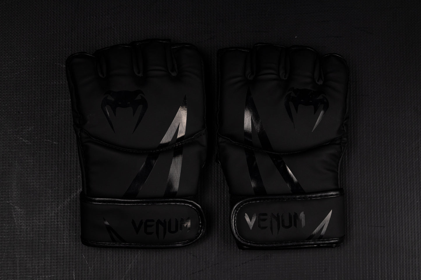 Luva MMA Venum